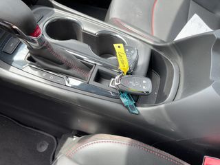 2024 Chevrolet Equinox AWD RS - Interior Steering Wheel With Keys Image